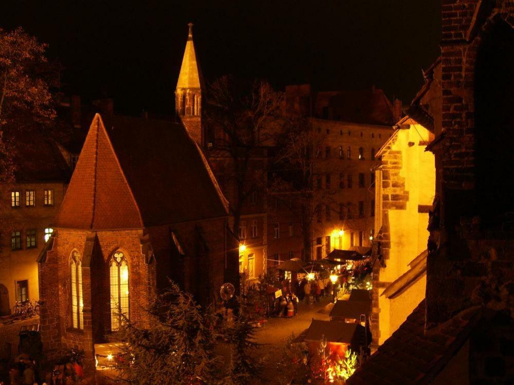 Am Kirchplatz Apartment Wittenberg